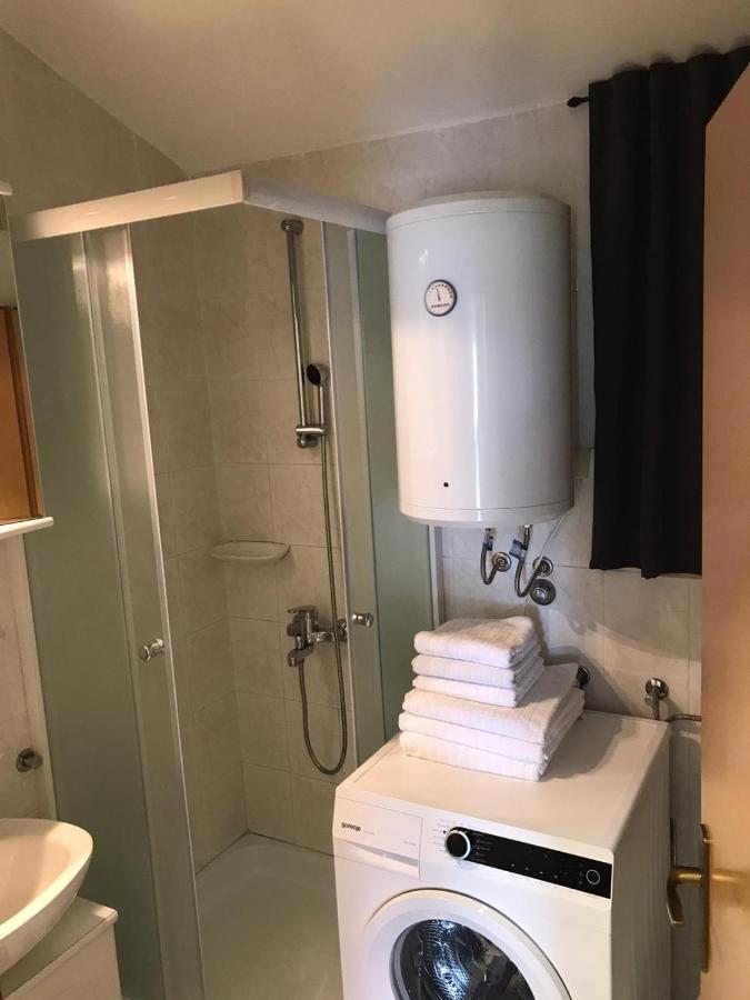 Apartman Jumic มาลินสกา ภายนอก รูปภาพ